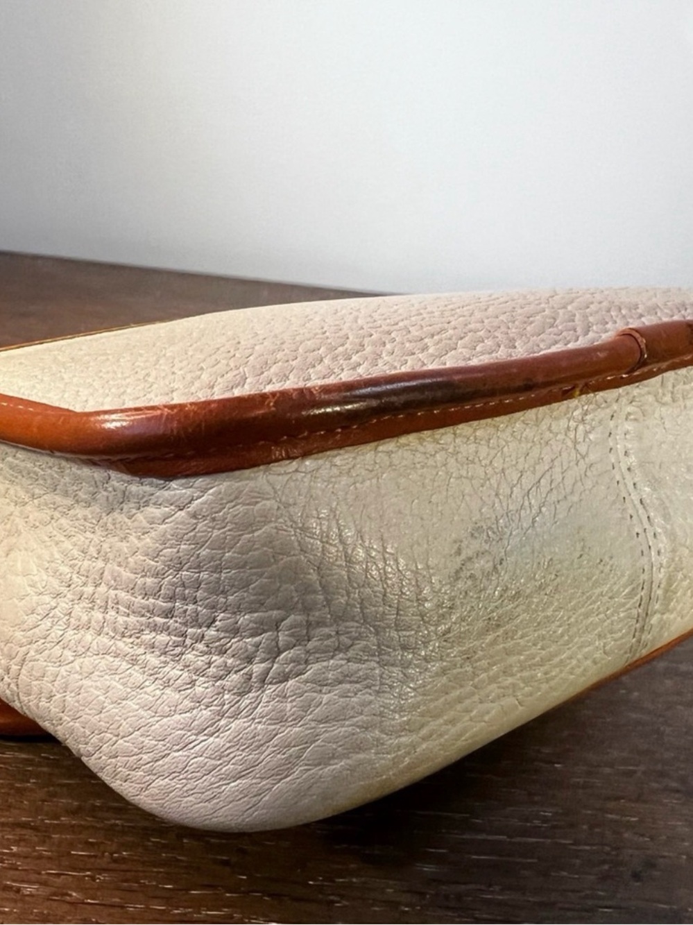 Vintage Dooney & Bourke AWL Square Carrier Crossbody Top Handle Bag USA British - Picture 9 of 16